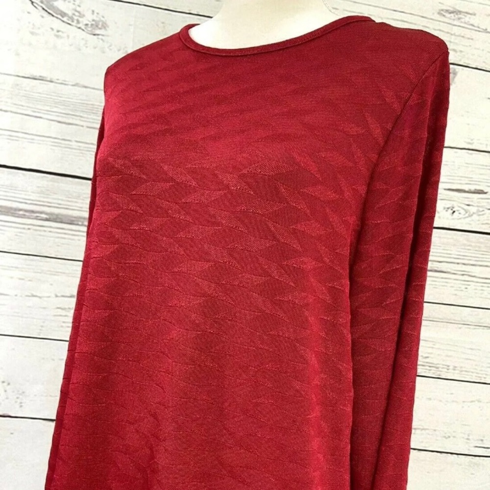 Womans Dana Buchman Long Sleeve Tunic Top Red Metal accents on sleeves, …